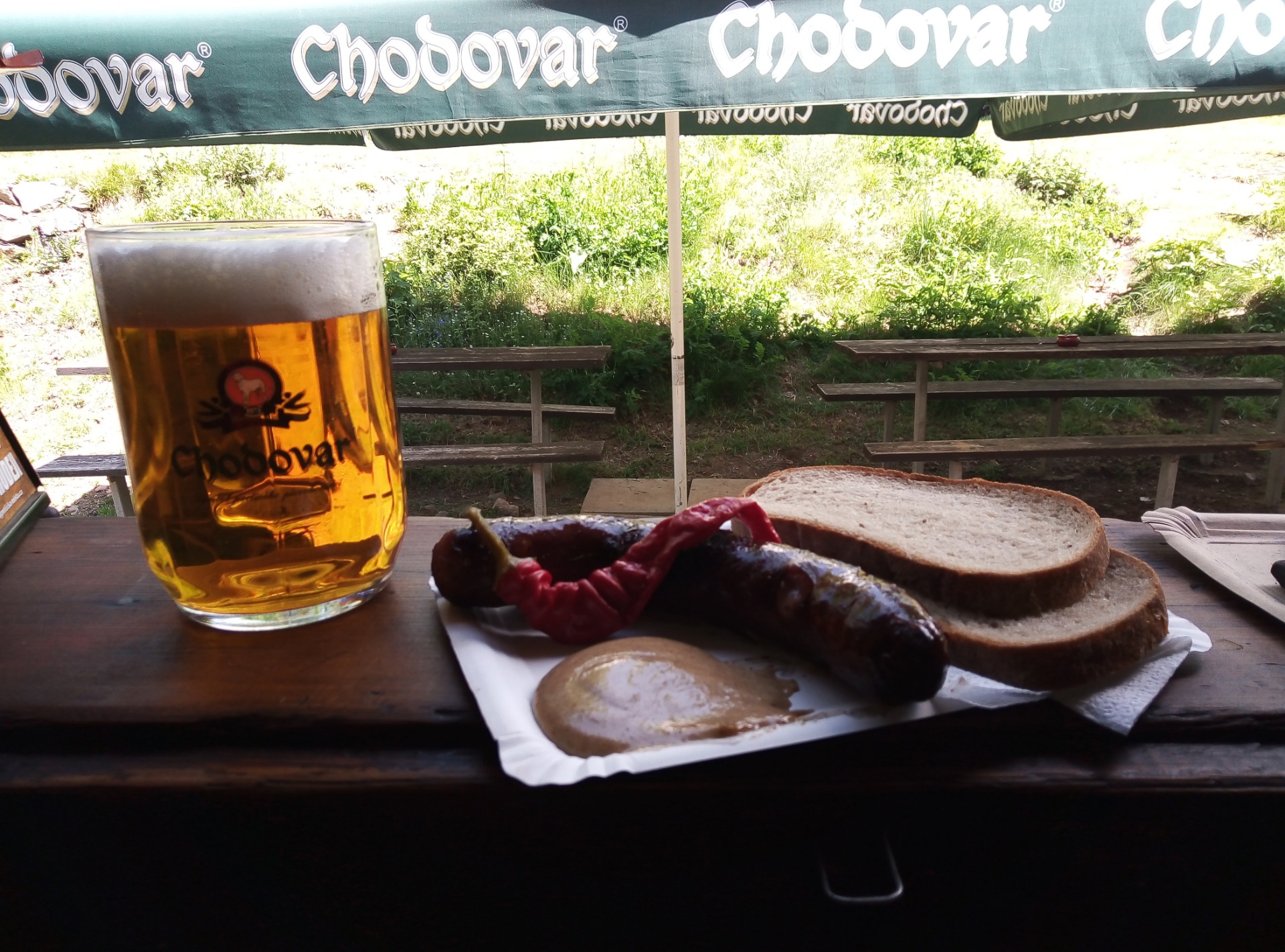 Grilovaná Hradní klobása